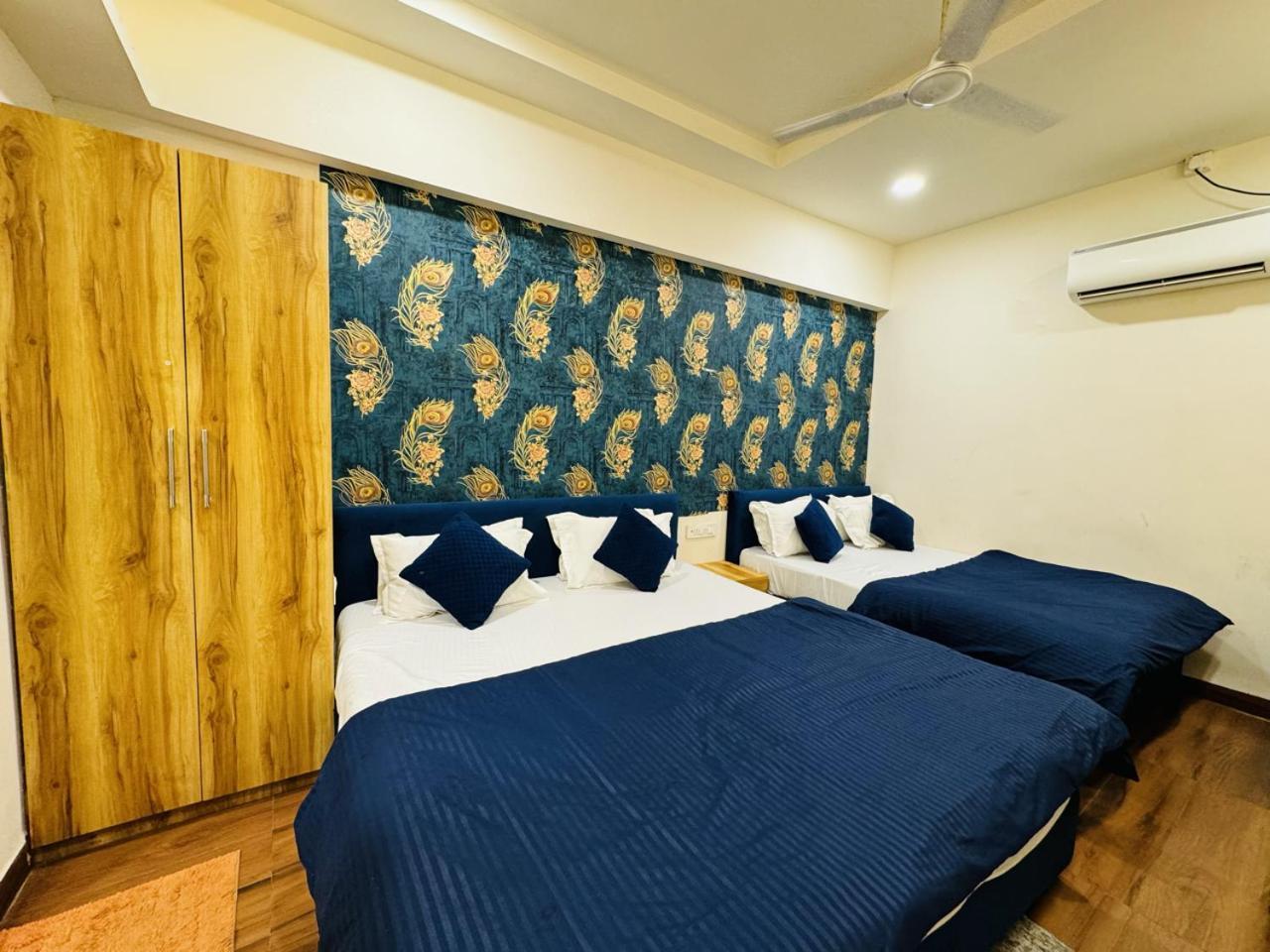 Hotel Shree Mahakal Krapa Уджайн Екстериор снимка