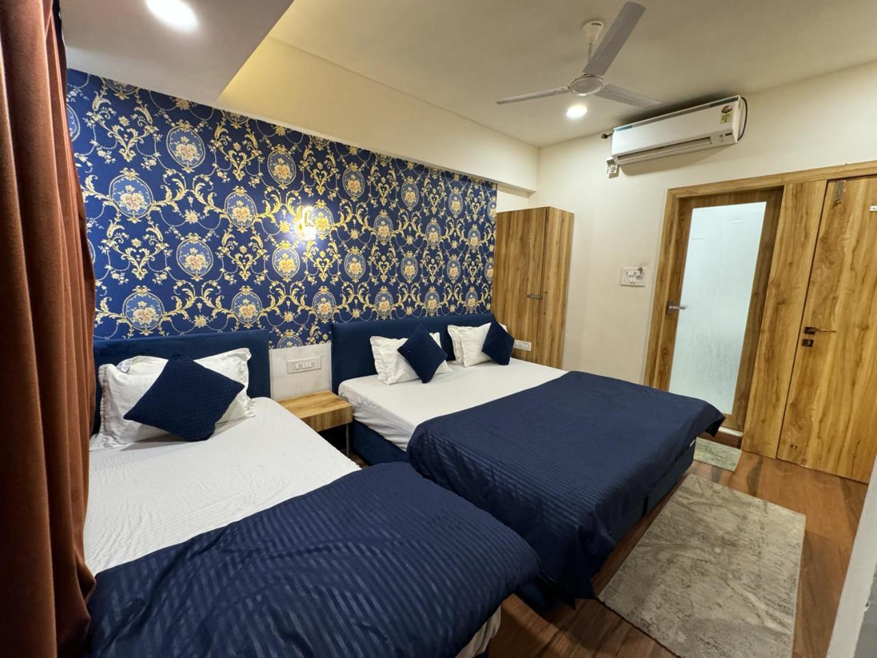 Hotel Shree Mahakal Krapa Уджайн Екстериор снимка